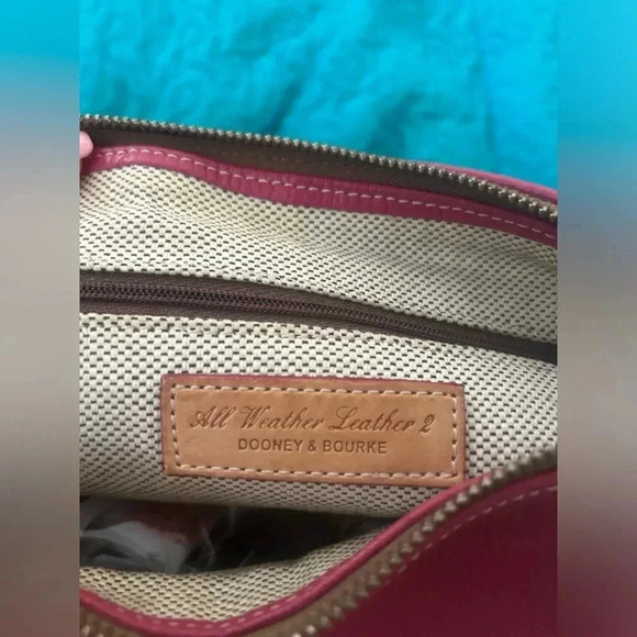 Dooney & Bourke leather bag EUC - Picture 6 of 8